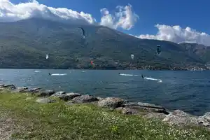 Corso di kitesurf avanzato sul Lago di Como
