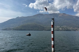 Corso di kitesurf principianti sul Lago di Como