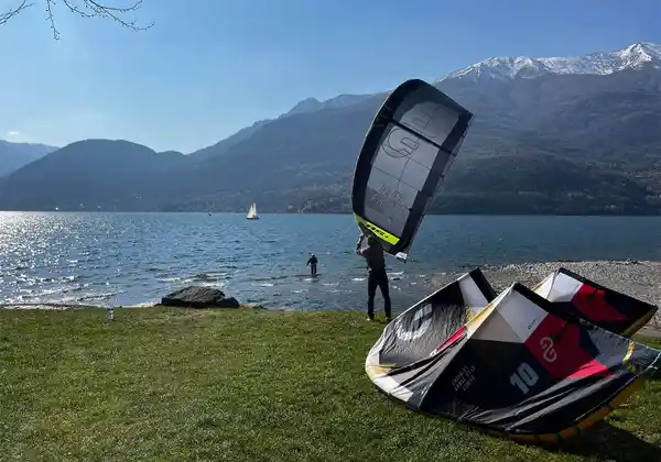 Corsi Kitesurf sul Lago di Como