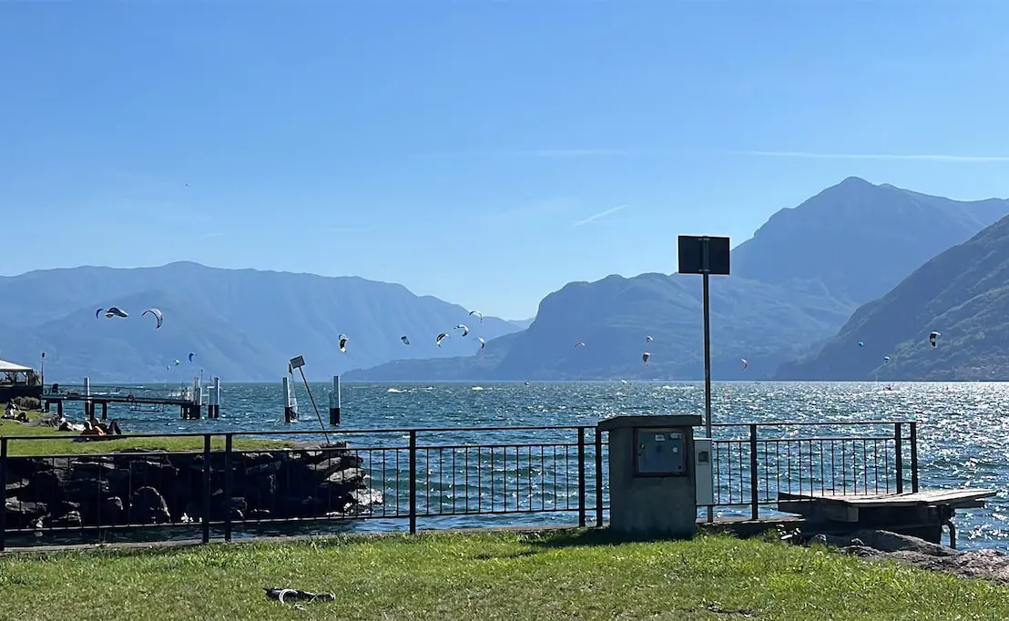 kitesurf > kitesurf Dervio